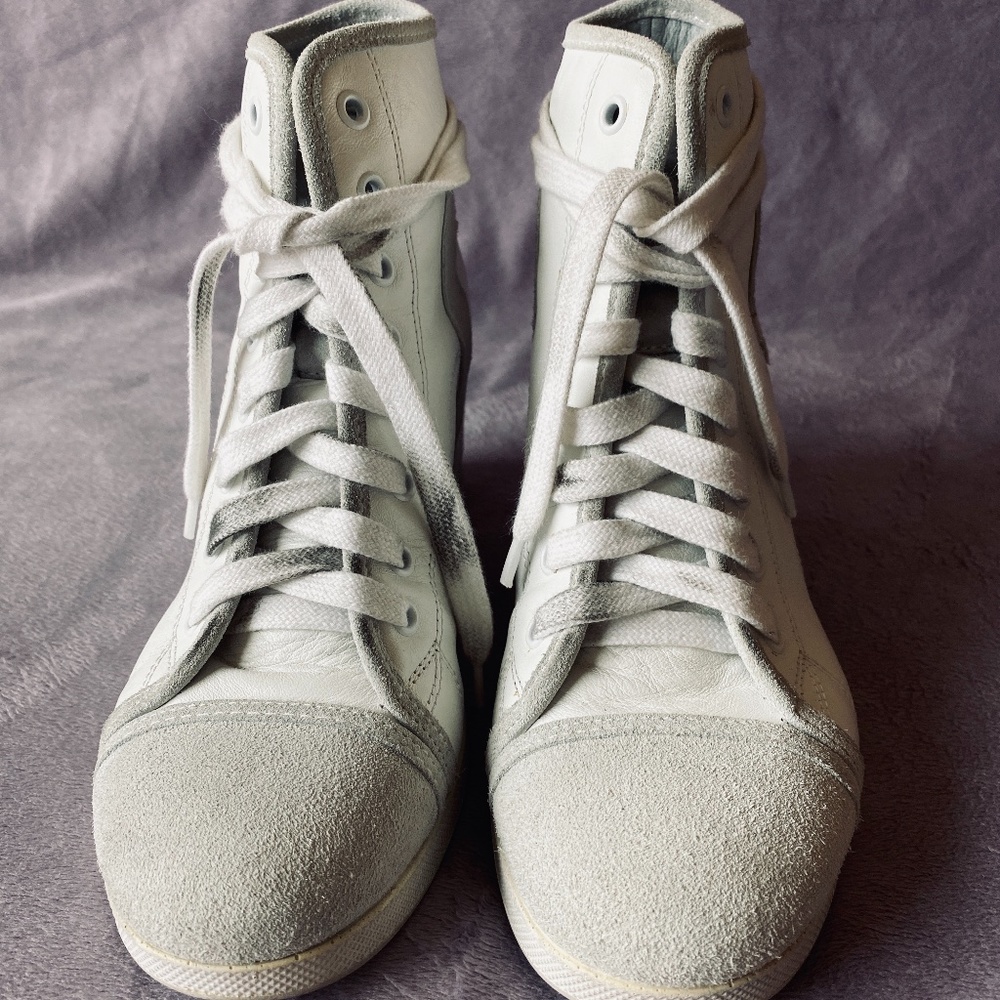 Rucoline heeled trainer